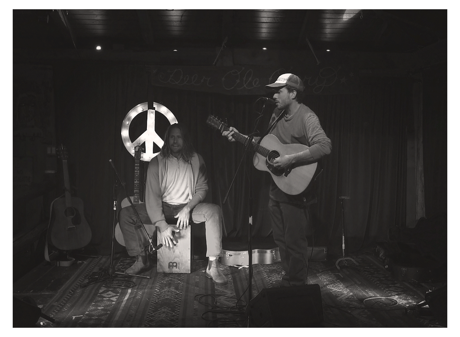 Brennan Smith performing — lodge